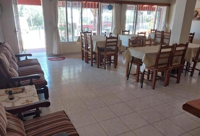 הוסטל La Casona  Bv Hoteles