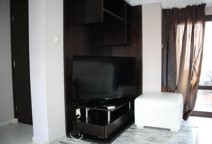Hotel Saint Sofia Guest House къща за гости