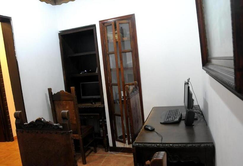 هتل Y Restaurante Colonial Popayan