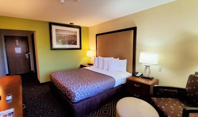 汽车旅馆  Travel Inn And Suites  Sikeston Miner I 55 Exit 67
