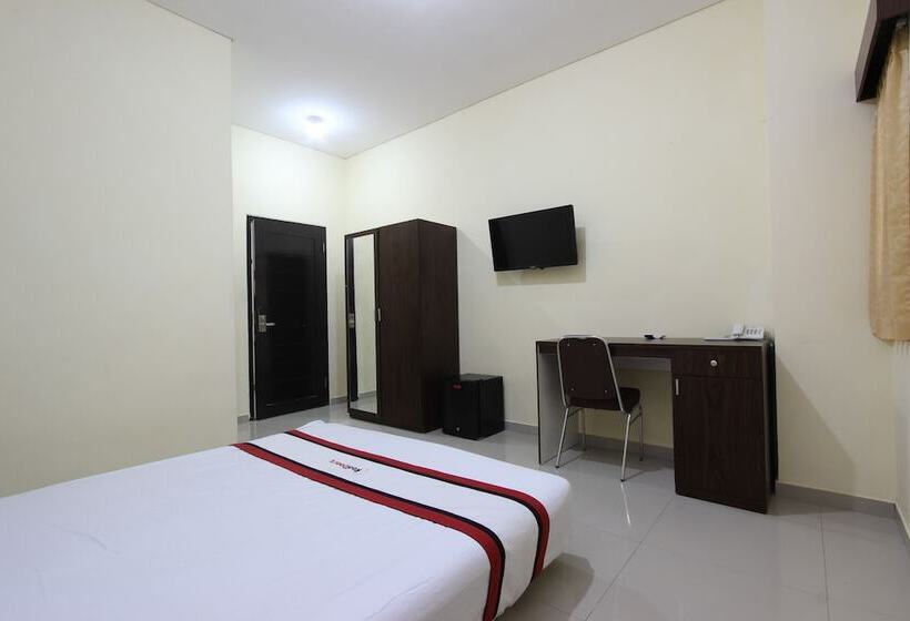 פנסיון Reddoorz @ Swakarya Kaliurang