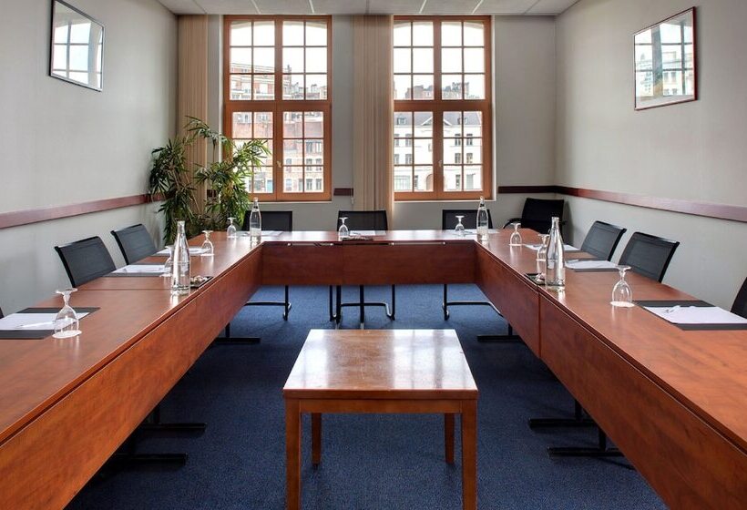 هتل Alliance Lille Couvent Des Minimes