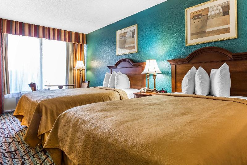 בית מלון כפרי Baymont By Wyndham Walterboro