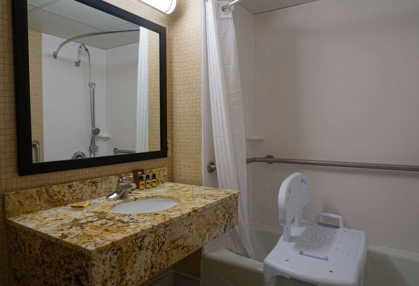 Отель Best Western Plus Morristown Conference Center