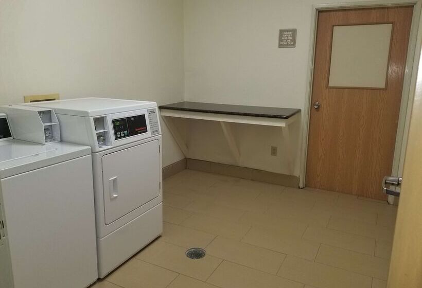 فندق Best Western Rayne Inn