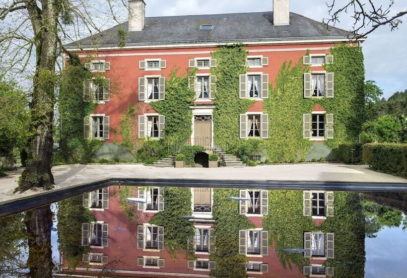 호텔 Chateau De Courban And Spa Nuxe