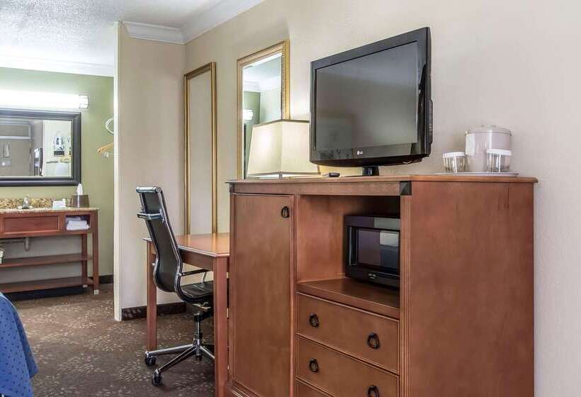 فندق Clarion Inn Morgan City