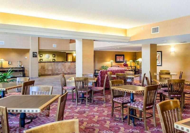酒店 Comfort Inn & Suites