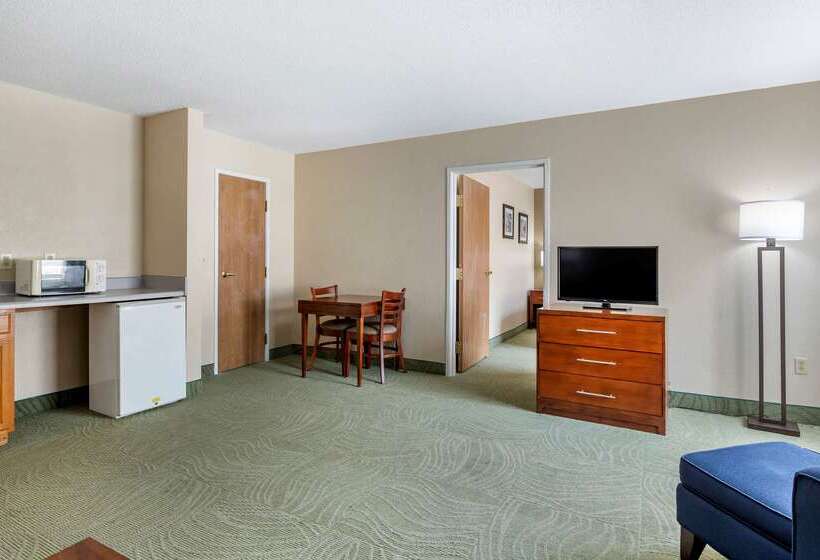 בית מלון כפרי Comfort Inn Muscatine Near Hwy 61