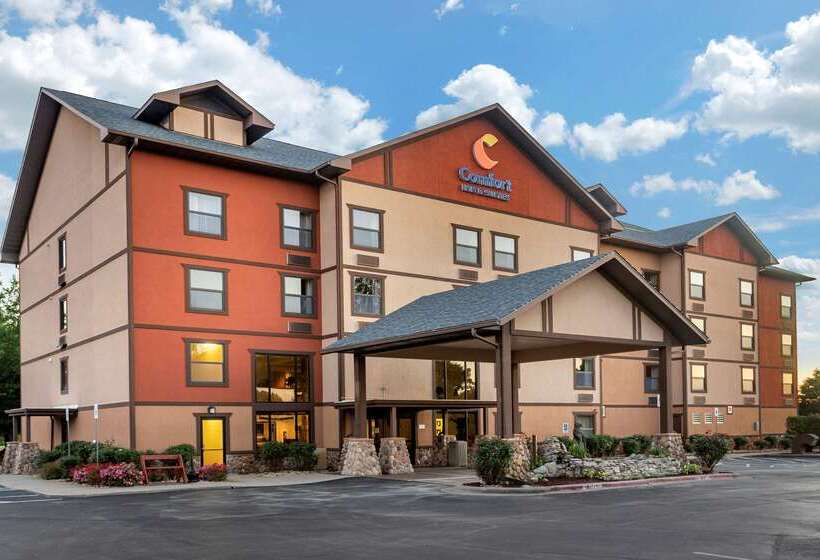 בית מלון כפרי Comfort Inn & Suites Branson Meadows