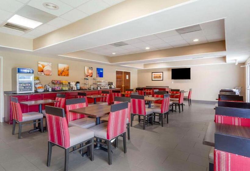 Отель Comfort Inn & Suites Christiansburg I 81