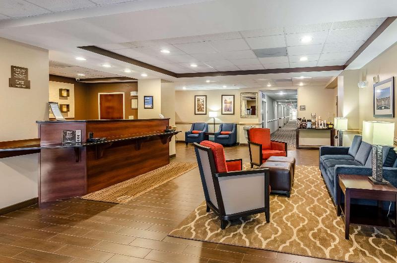 Отель Comfort Inn & Suites Christiansburg I 81