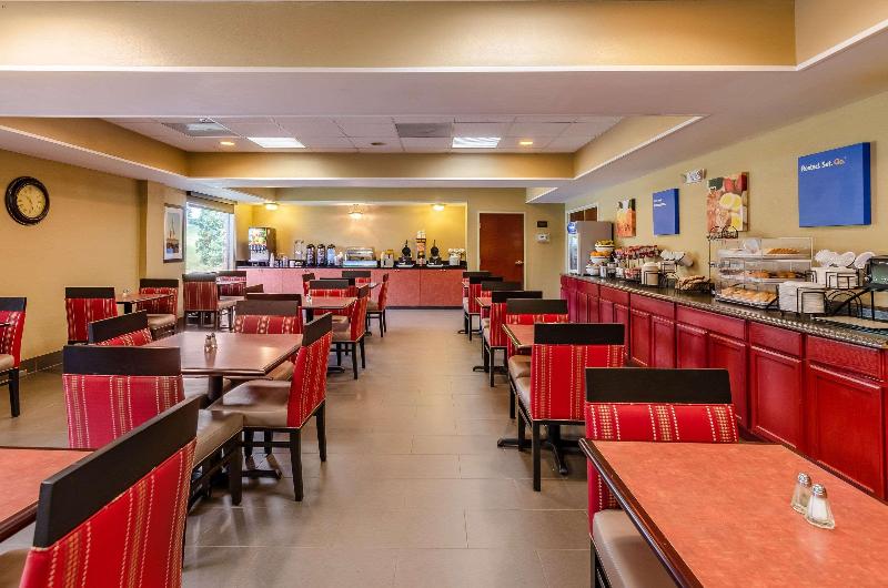 Отель Comfort Inn & Suites Christiansburg I 81