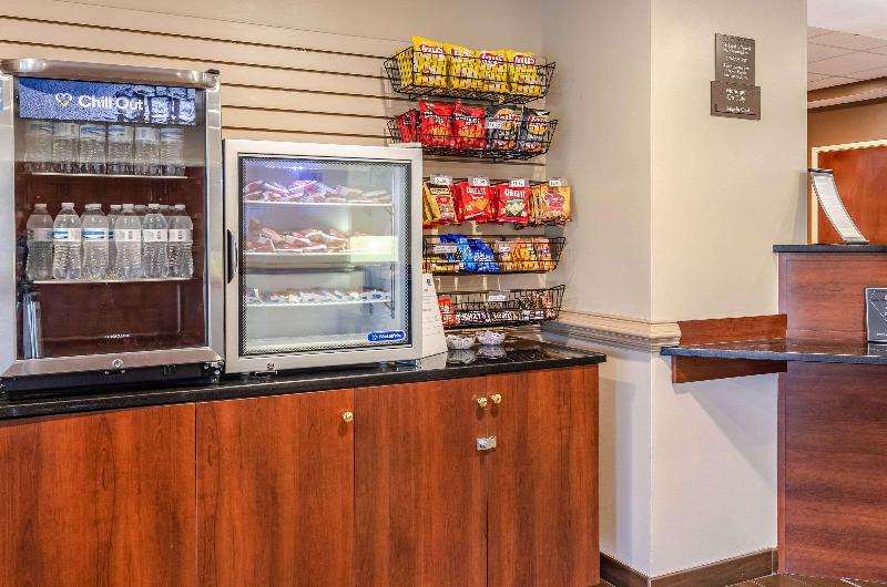 Отель Comfort Inn & Suites Christiansburg I 81