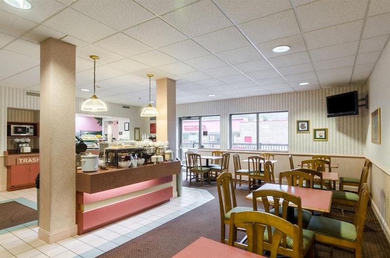 酒店 Comfort Inn & Suites