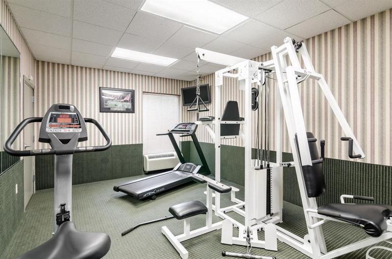 酒店 Comfort Inn & Suites