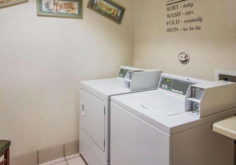 هتل Comfort Inn & Suites Deadwood
