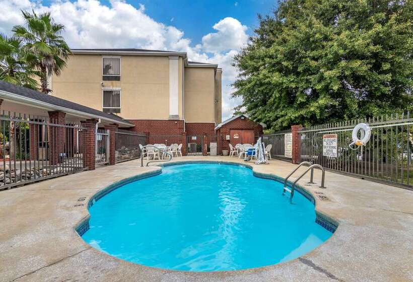 酒店 Comfort Inn & Suites Statesboro  University Area