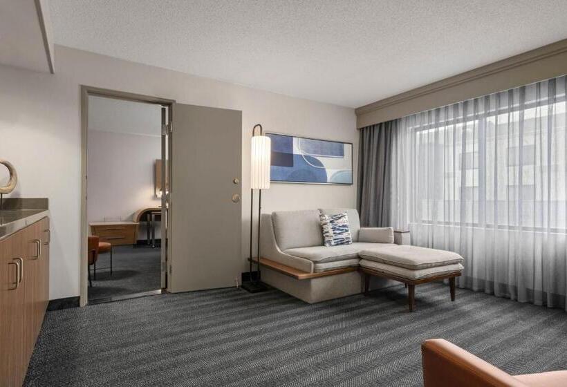 בית מלון כפרי Courtyard Boise Downtown