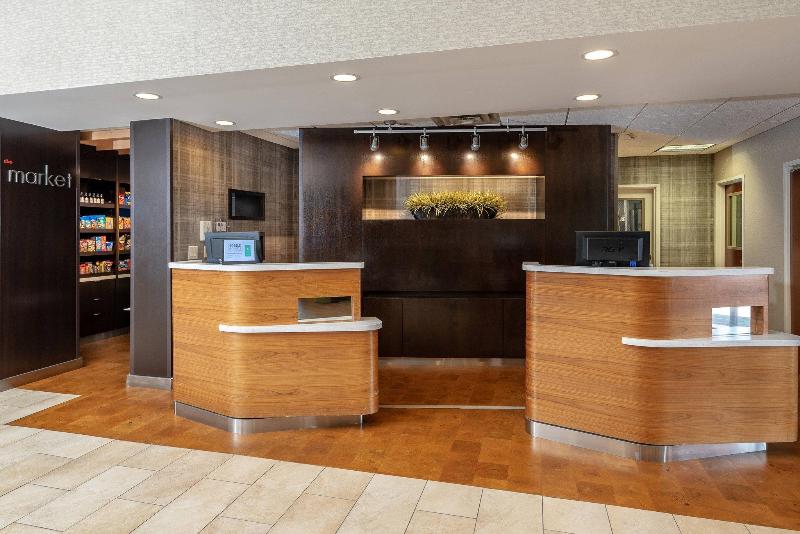 هتل Courtyard By Marriott Bryan College Station
