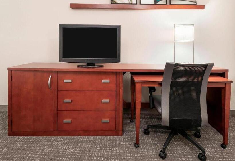 هتل Courtyard Asheville