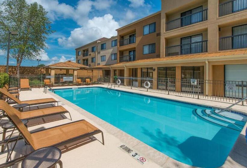 فندق Courtyard Bymarriott Albany