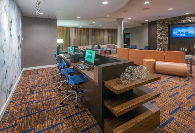 فندق Courtyard Bymarriott Albany