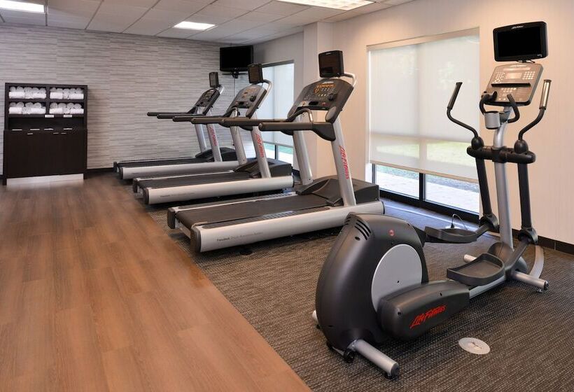 ホテル Courtyard Charlotte Gastonia