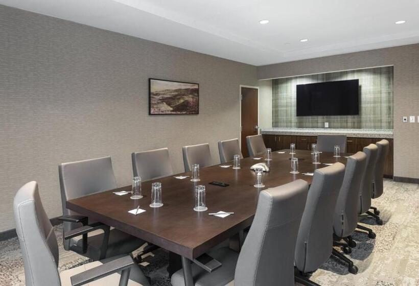 هتل Courtyard By Marriott Charlottesville   University Medical Center