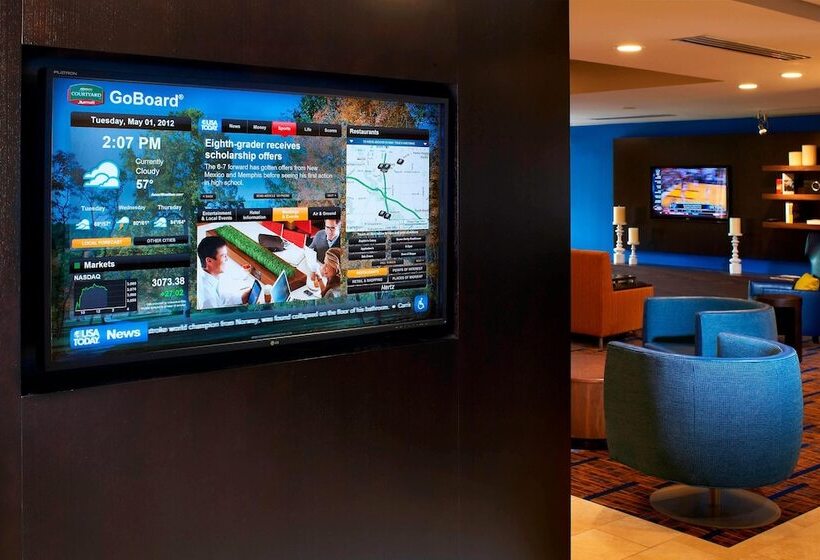 هتل Courtyard Cleveland Airport South