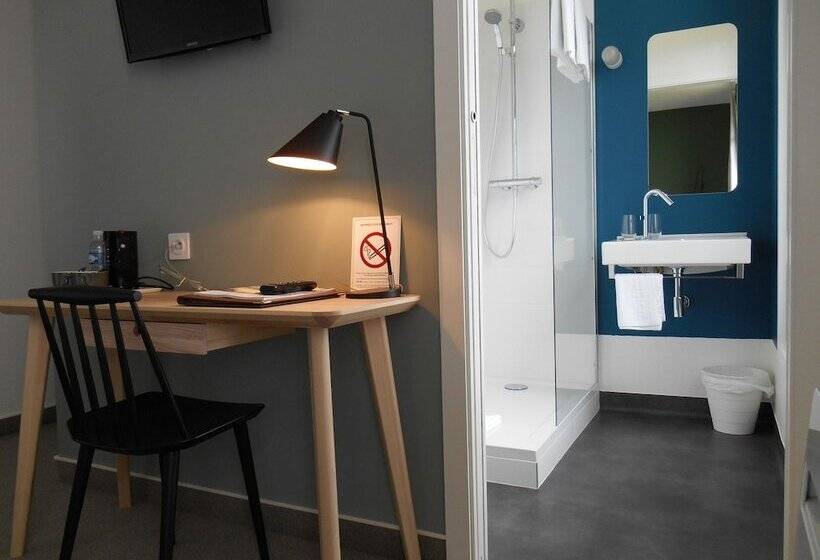 Отель De France