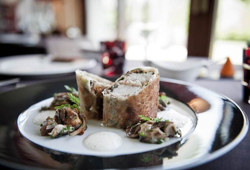 فندق Domaine De Barive