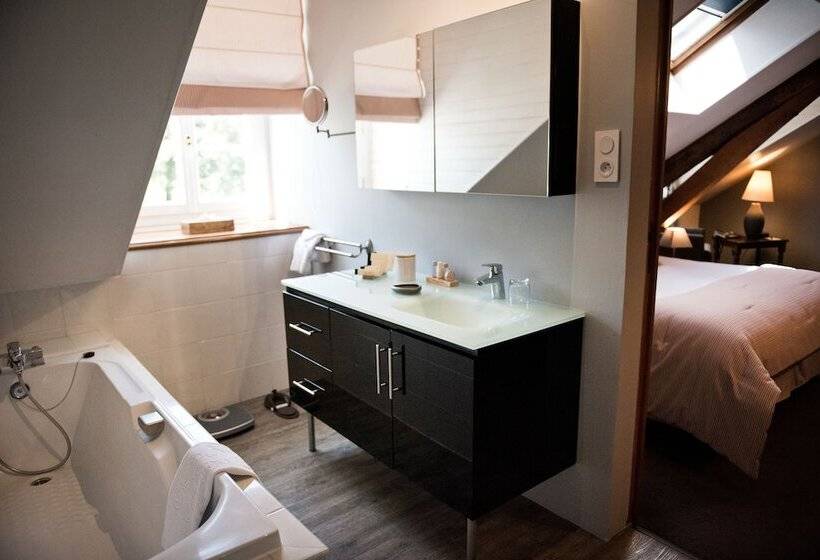 فندق Domaine De Barive