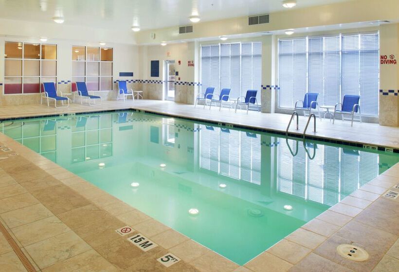 هتل Doubletree By Hilton Greensboro