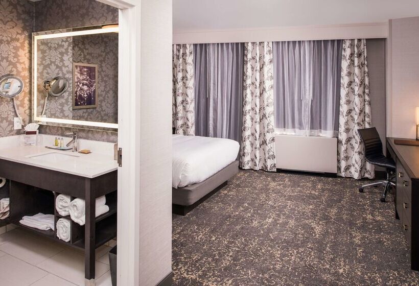 فندق Doubletree By Hilton Utica
