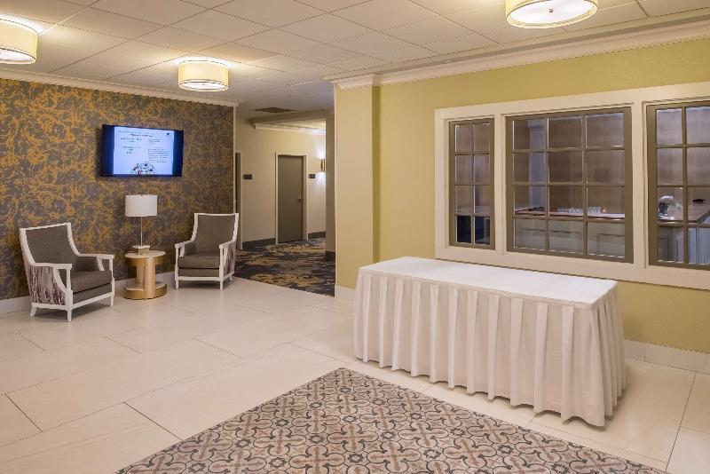 فندق Doubletree By Hilton Utica
