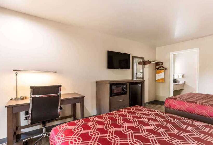 酒店 Econo Lodge  Inn & Suites