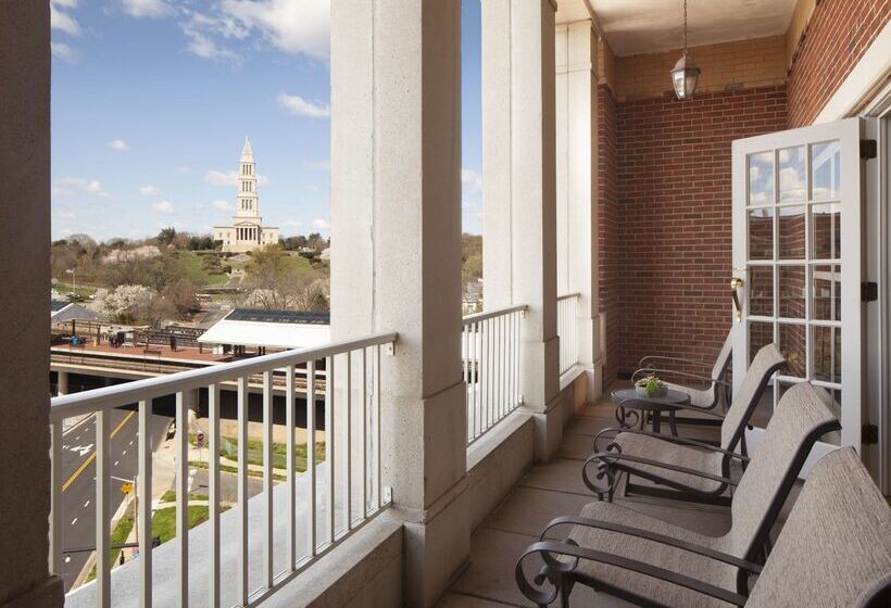 هتل Hilton Alexandria Old Town