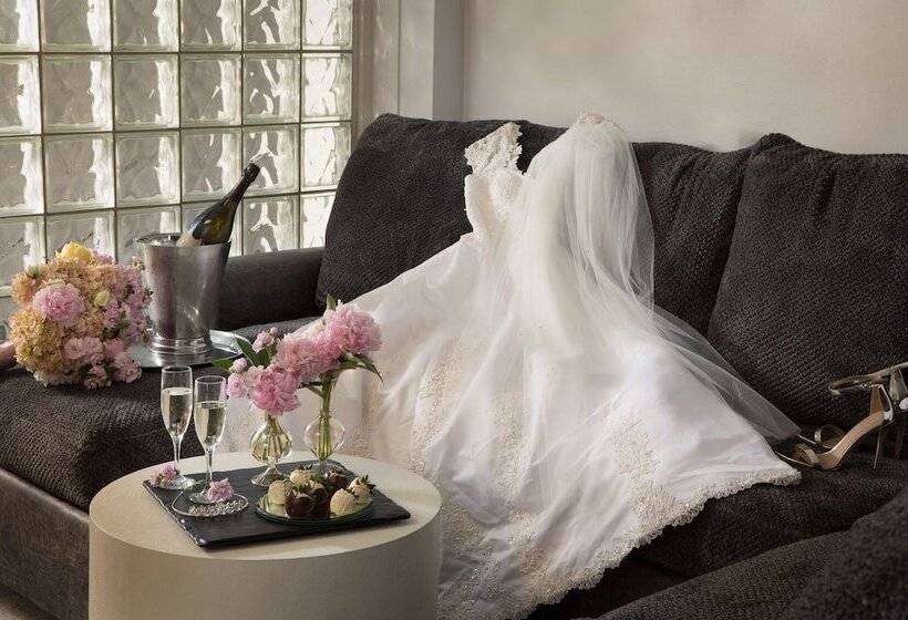 בית מלון כפרי Hilton Daytona Beach Oceanfront Resort