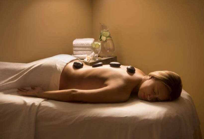 فندق Hilton Daytona Beach Oceanfront Resort