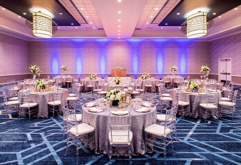 هتل Hilton University Of Florida Conference Center Gainesville