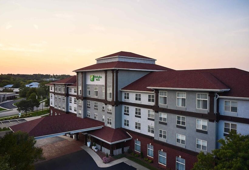 Holiday Inn Hotel & Suites Madison West, An Ihg