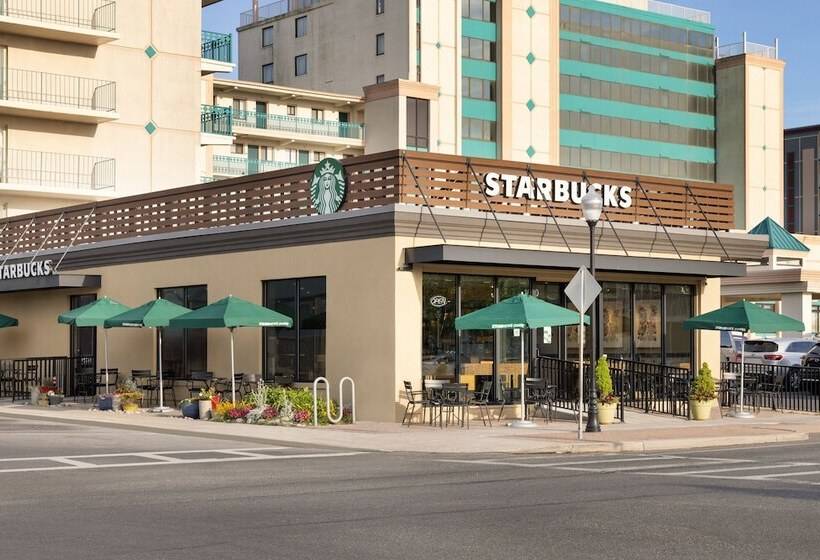 هتل Holiday Inn & Suites Ocean City, An Ihg