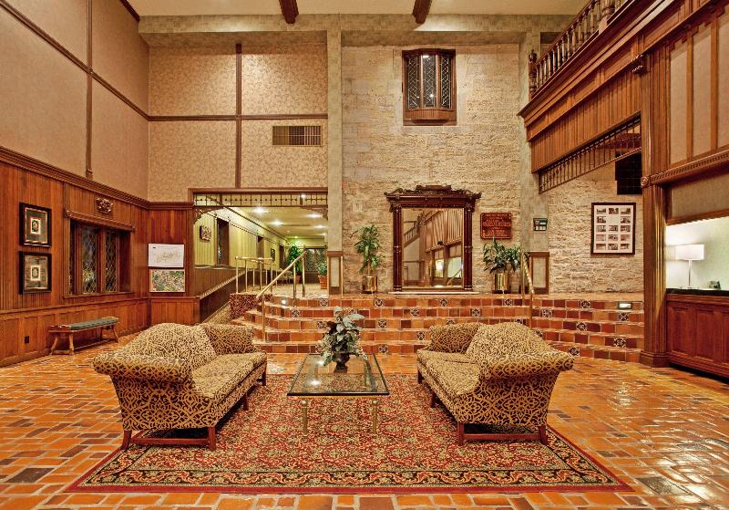 فندق Holiday Inn At Six Flags Saint Louis, An Ihg