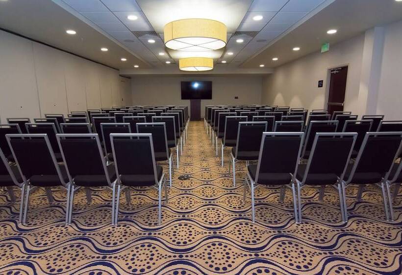 فندق Holiday Inn Gainesville University Center, An Ihg