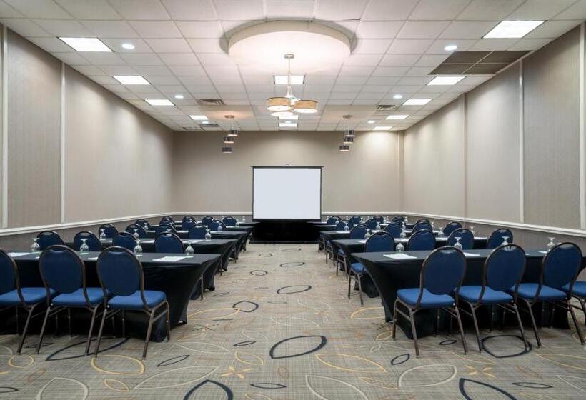 ホテル Holiday Inn Morgantown   Reading Area, An Ihg
