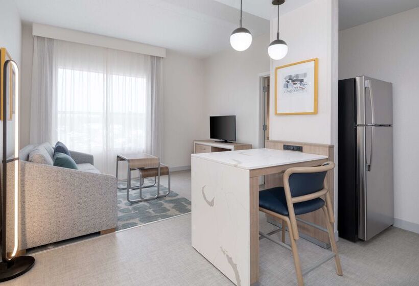 هتل Homewood Suites By Hilton Columbia