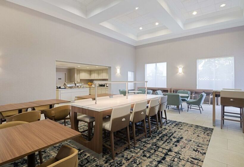 هتل Homewood Suites By Hilton Columbia