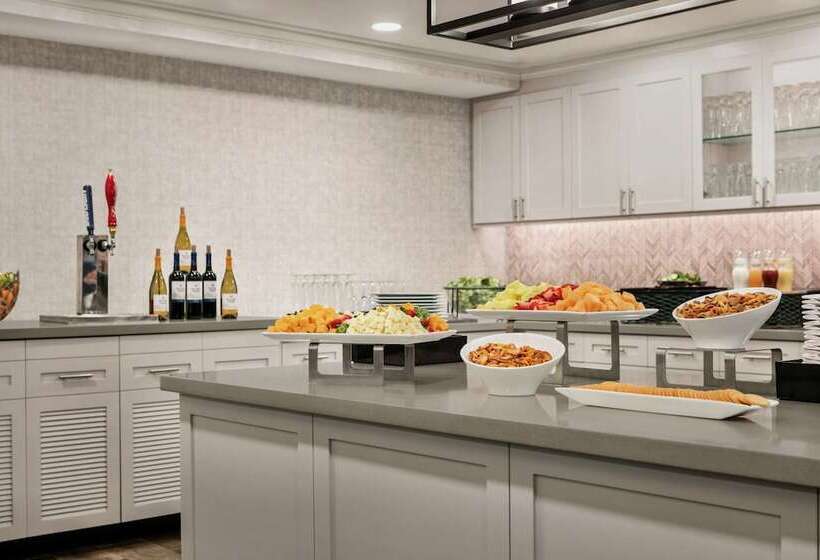 فندق Homewood Suites By Hilton Fort Myers