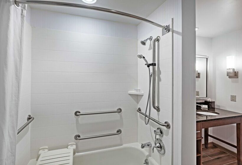 בית מלון כפרי Homewood Suites By Hilton Greensboro